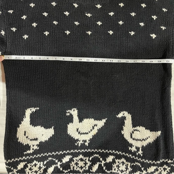 Studio Michelle Stuart Vibtage Black Hand Knit Sweater Ducks Geese Turtleneck - Picture 7 of 8